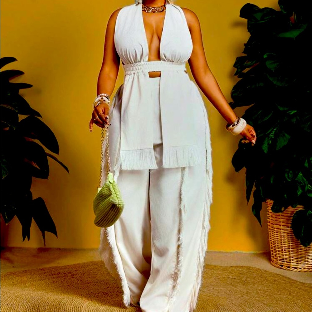SHEIN White Jumpsuit with Plunging V-Neck and Wide-Leg Design